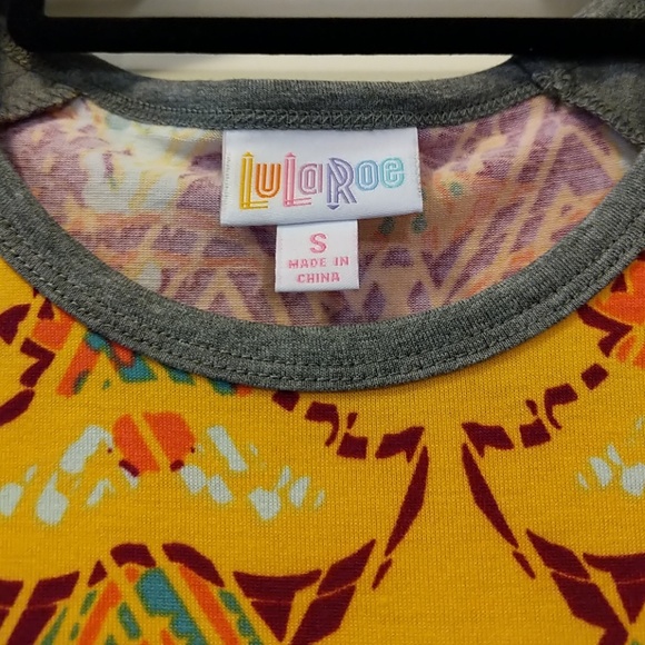 🆕 LuLaRoe Randy T - Picture 4 of 4